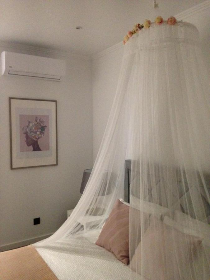 Largo Da Rainha, Guesthouse Merciana Buitenkant foto