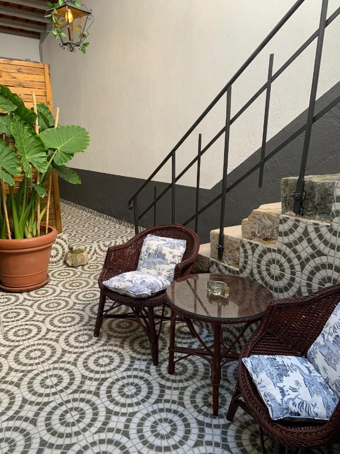 Largo Da Rainha, Guesthouse Merciana Buitenkant foto