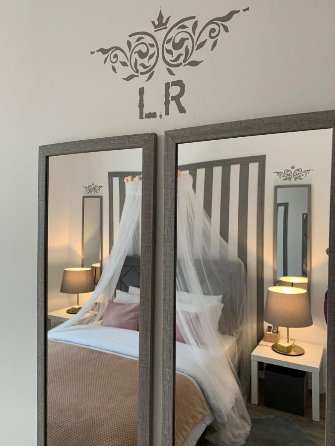 Largo Da Rainha, Guesthouse Merciana Buitenkant foto