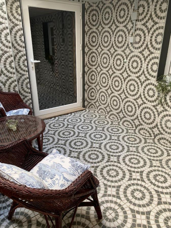 Largo Da Rainha, Guesthouse Merciana Buitenkant foto